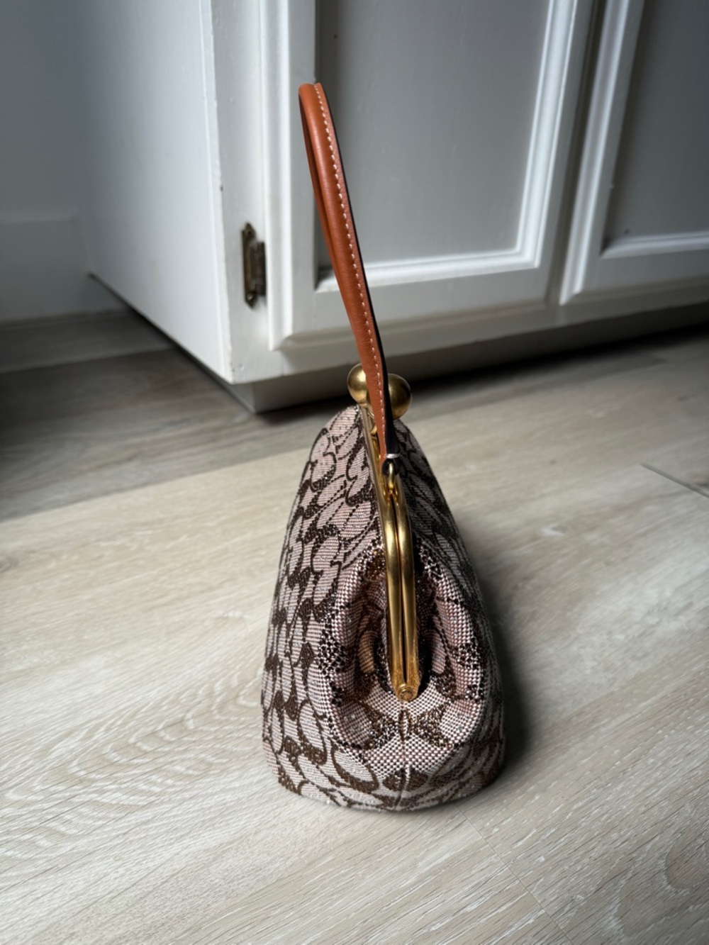 COACH Kisslock Frame Bag 16 small Crystal - Picture 3 of 9